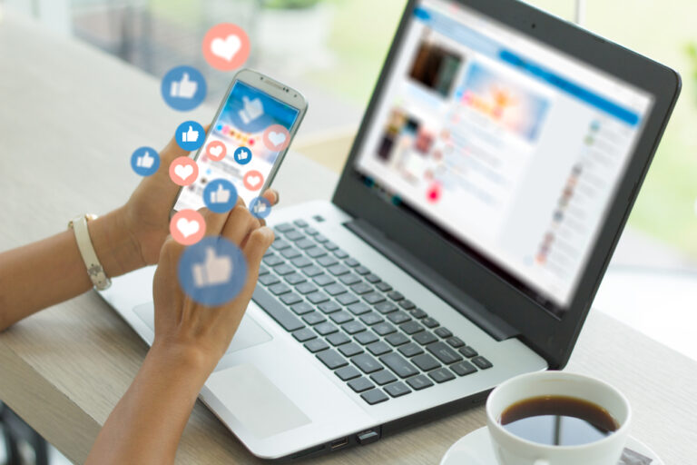 Phone Notifications Social Media | Clout Marketing | Perth Marketing Agency |